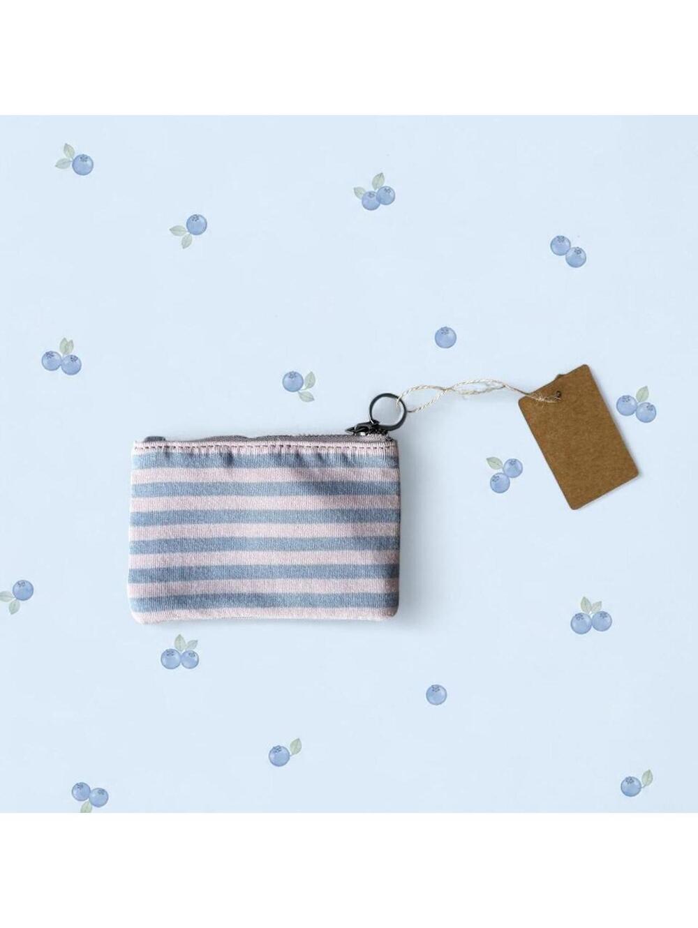 Brandy Melville striped coin purse